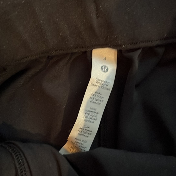 Lululemon stretch high rise joggers - Picture 4 of 9